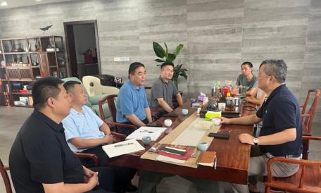 俊源石油總經(jīng)理齊春曉帶隊到多家合作企業(yè)走訪交流